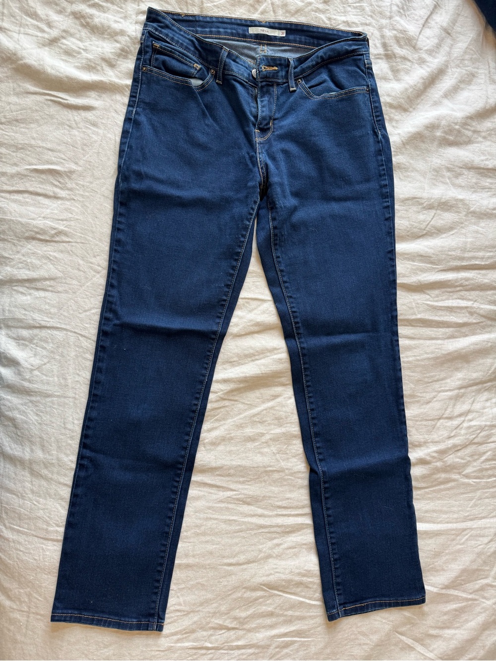 Levi’s 712 Slim Fit Classic Dark Blue Women's Jeans
